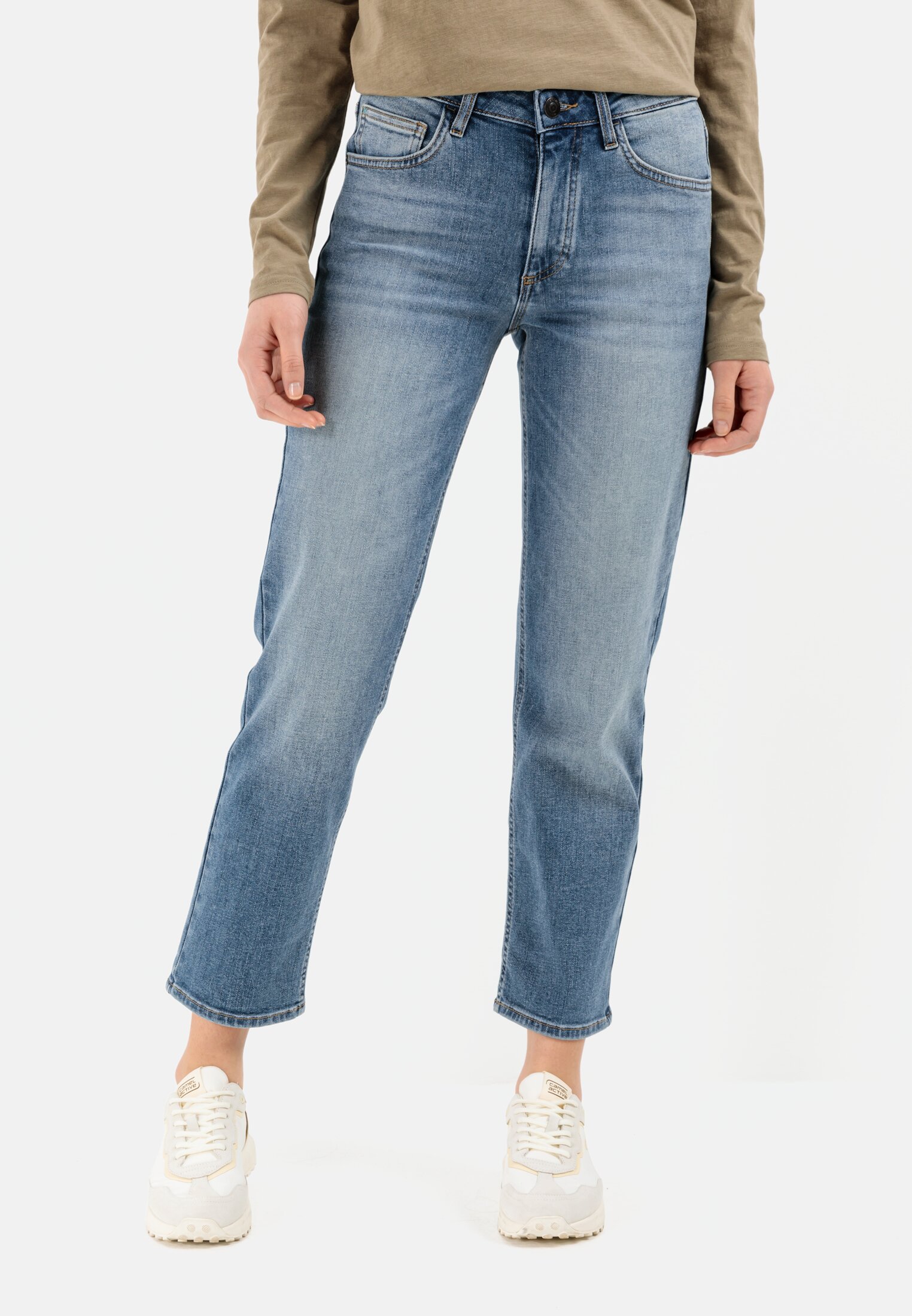 Camel Active Cropped Jeans in straight fit