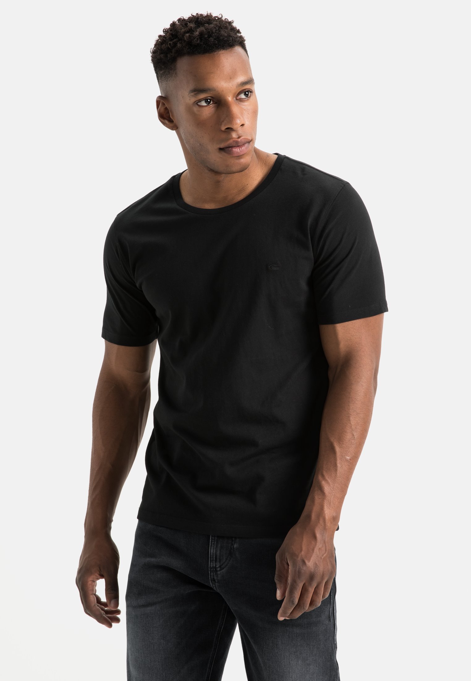 Camel Active Short-sleeve Basic T-Shirt made from pure Cotton