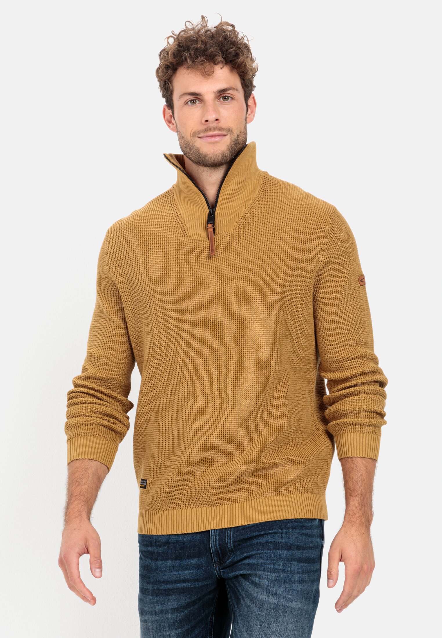 Camel Active Knitted troyer in organic cotton